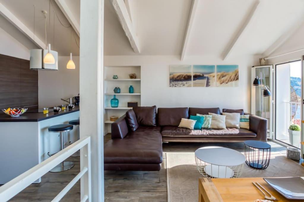 #40 Bright Sea View Suite For 6 2Mins Walk Port & Sea Villefranche-sur-Mer Dış mekan fotoğraf